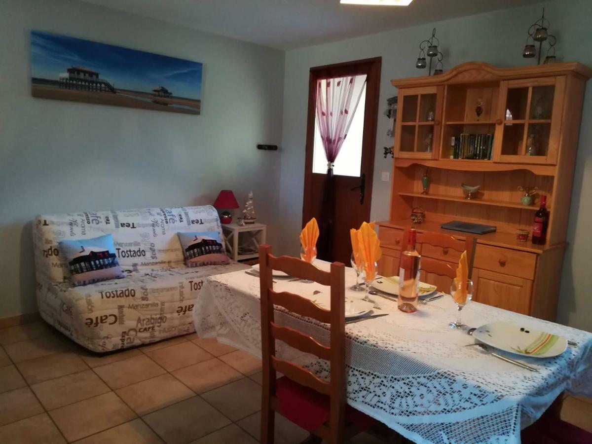 Gite Les Garbails Le Barp Exteriér fotografie